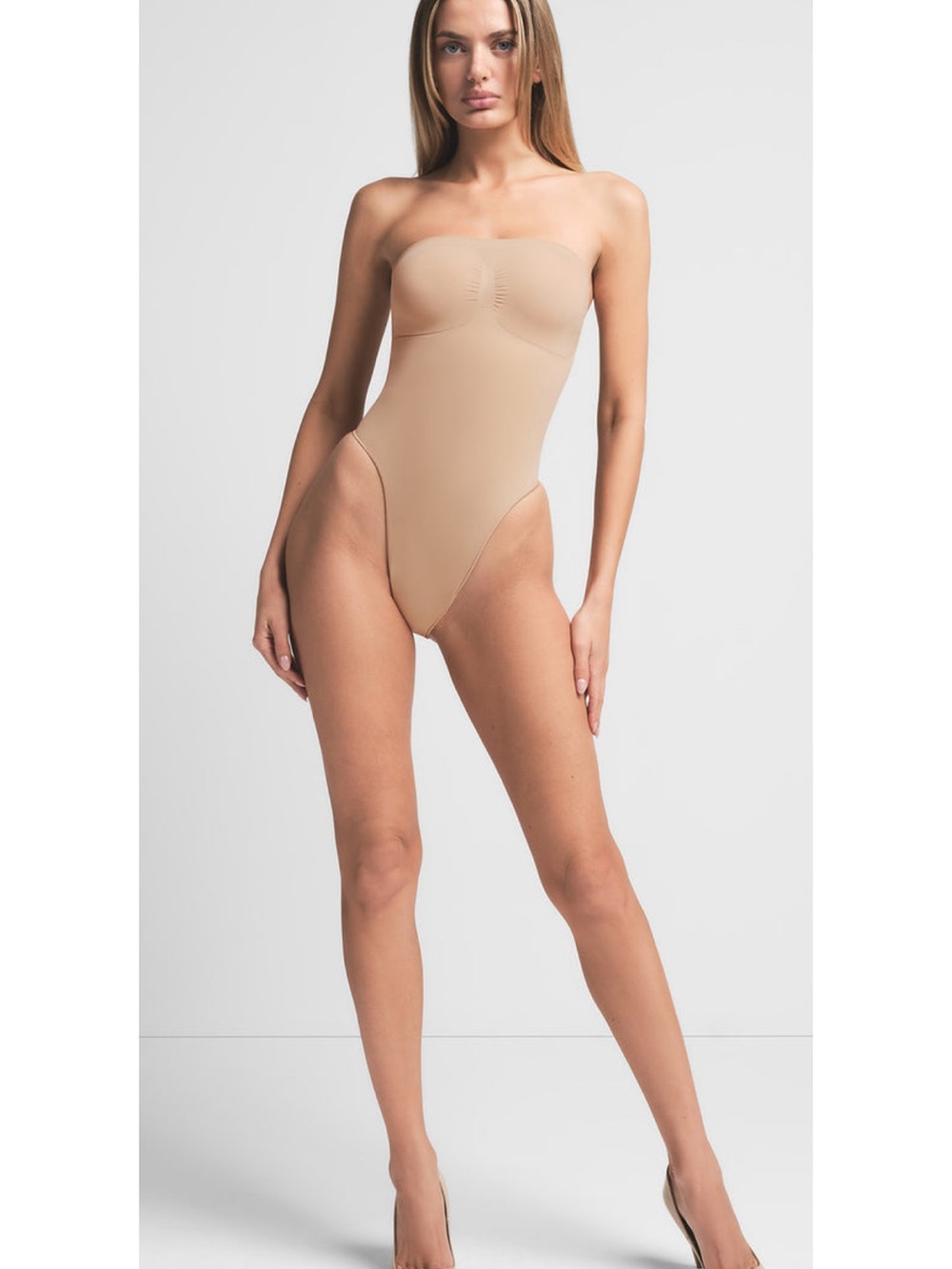 SKIMS Strapless Nude High-Cut Shaping Bodysuit strapless